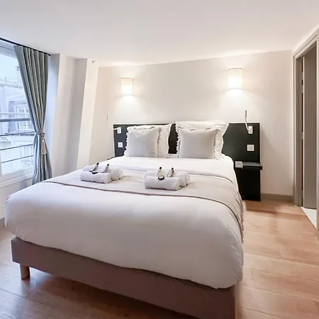 Luxurious Family Near Luxembourg Апартаменты *