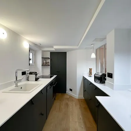 Luxurious Family Near Luxembourg